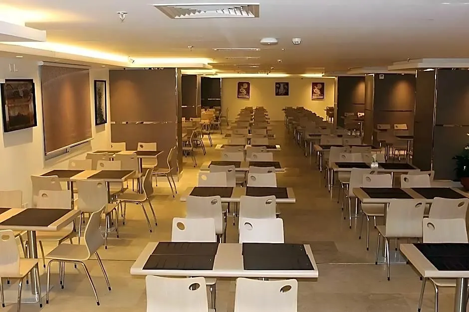 Batoul Ajyad Hotel Mecca