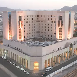 New Madinah 3* Médine